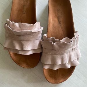 Muted pink sandals worn once